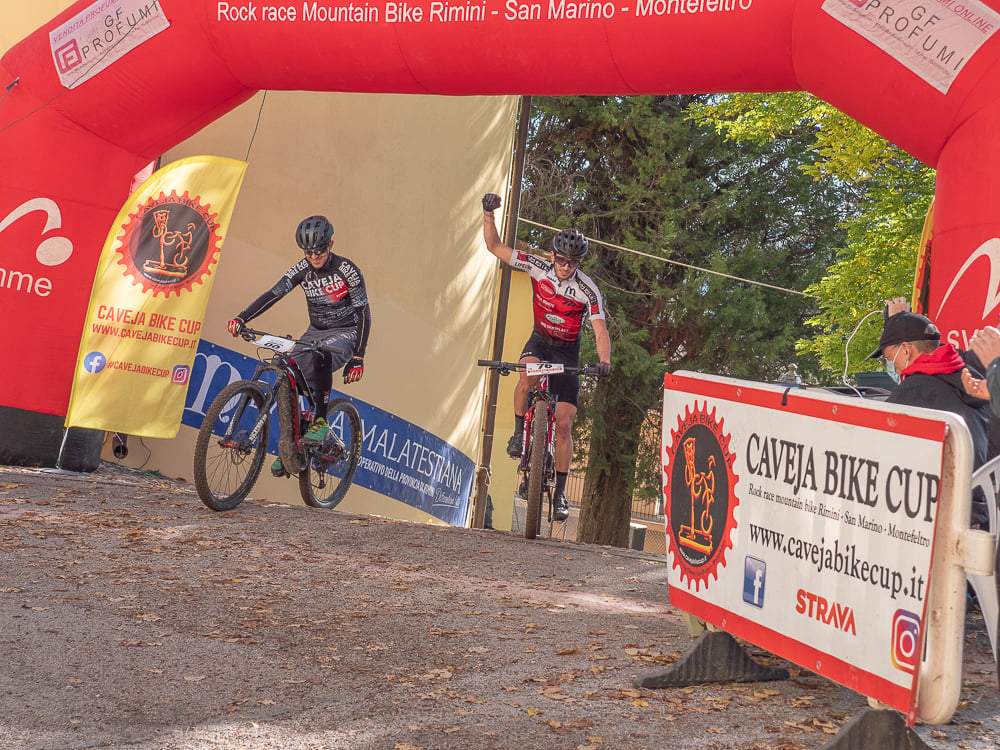 Francioni cala il poker al Caveja Bike Cup
