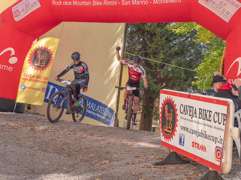 Francioni cala il poker al Caveja Bike Cup