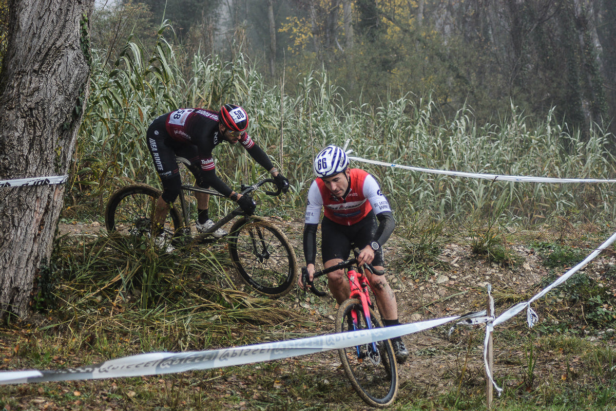 Si va a Urbania, seconda tappa del Caveja Supercross