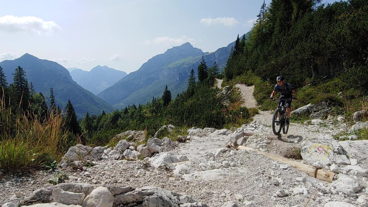Val Zemola: Erto - Rifugio Maniago - Cava Buscada