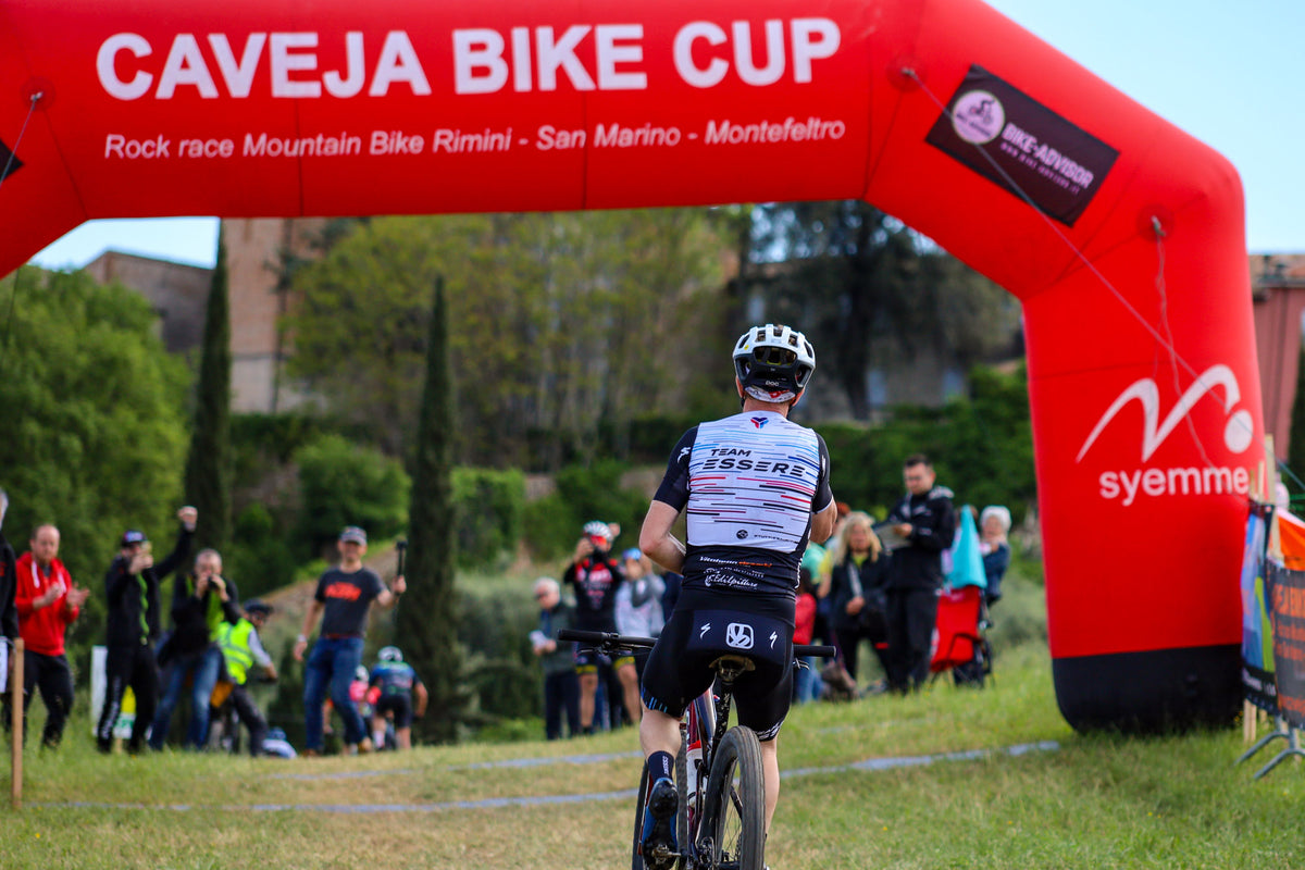 Collini annienta tutti anche alla terza prova del Caveja Bike Cup