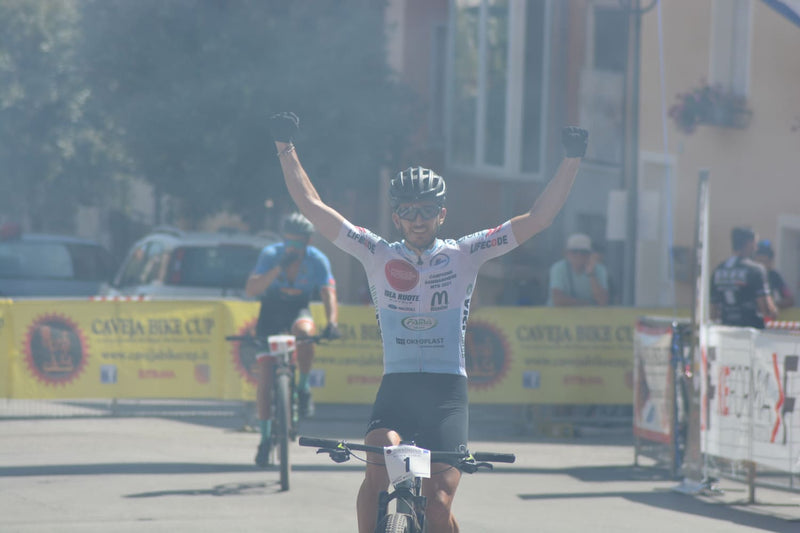 MERCATINO XCO è affare di Marco Francioni: sua anche l'ultima tappa del Caveja Bike Cup