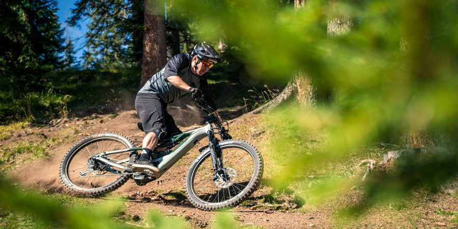 Caveja più ecologico grazie alle e-Bike Apripista