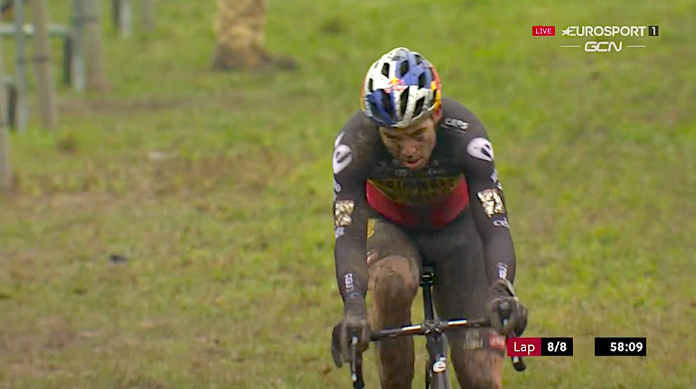 Dendermonde: la rivincita su Van der Poel è firmata Van Aert