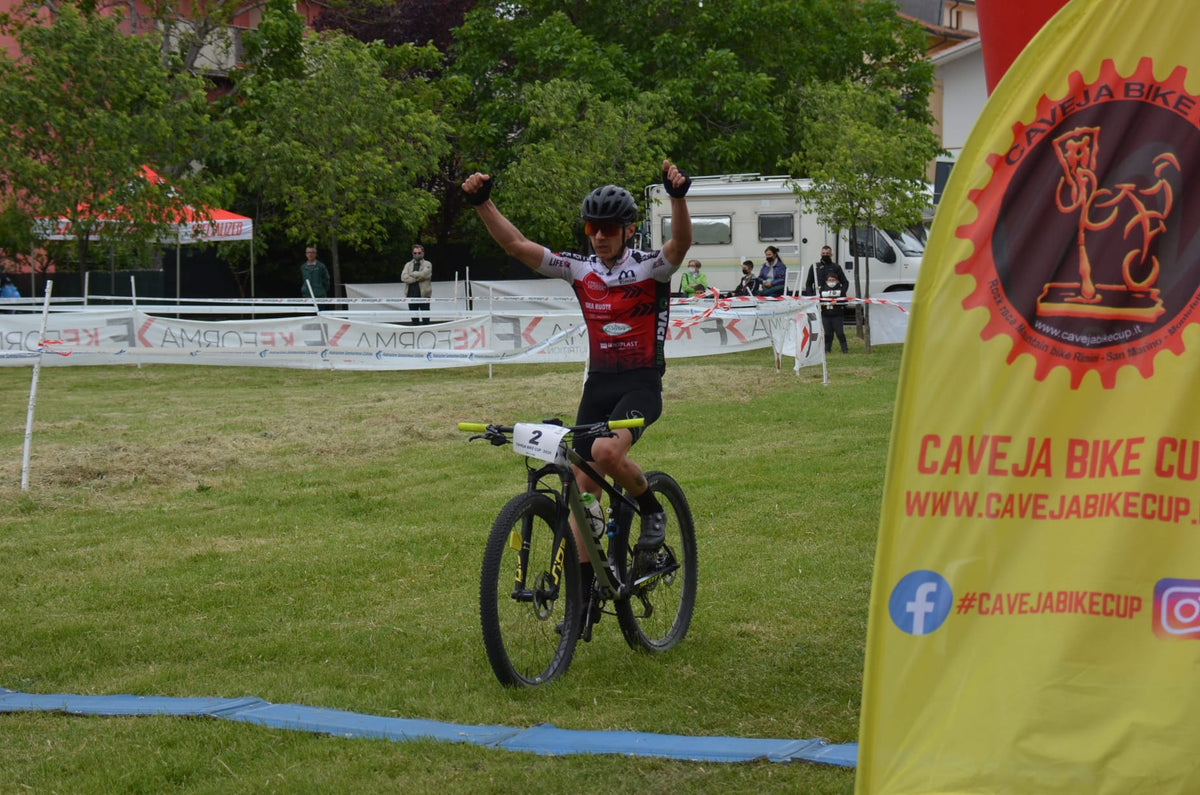 Bucci fa tris al Caveja Bike Cup. Sempre più leader a una tappa dal termine