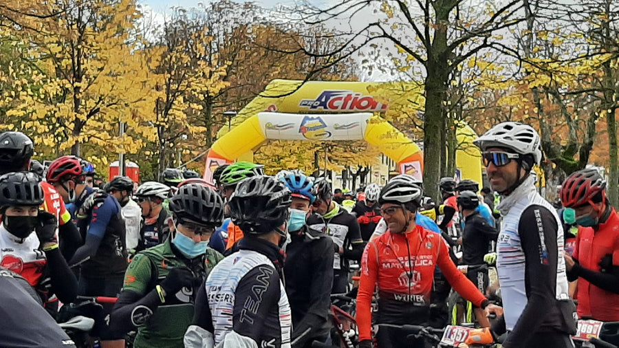 Tony Longo vince alla 9Fossi MTB Race: oltre 700 biker al via