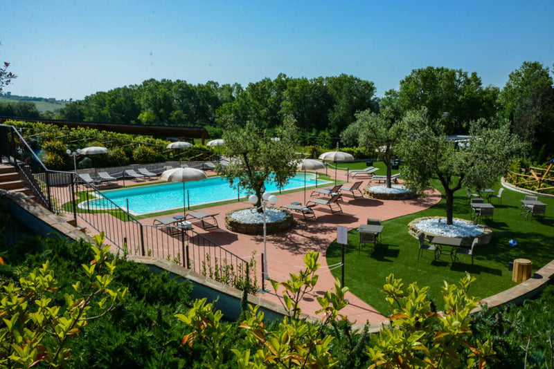 Villa Gens Camuria: un po' di relax a due passi dal Conero