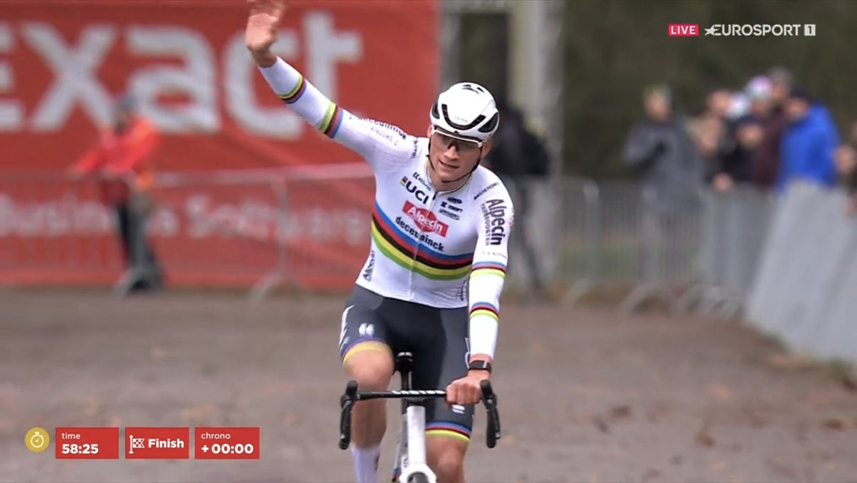 Van der Poel vince a Mol in perfetta solitudine